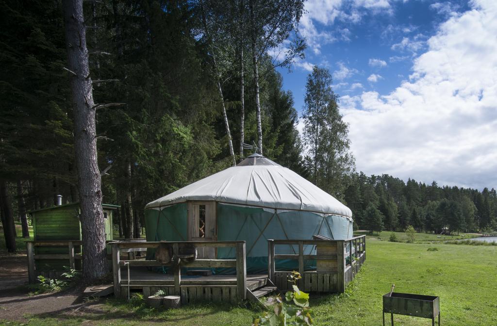 Yurtos Pension Gaugariai Buitenkant foto