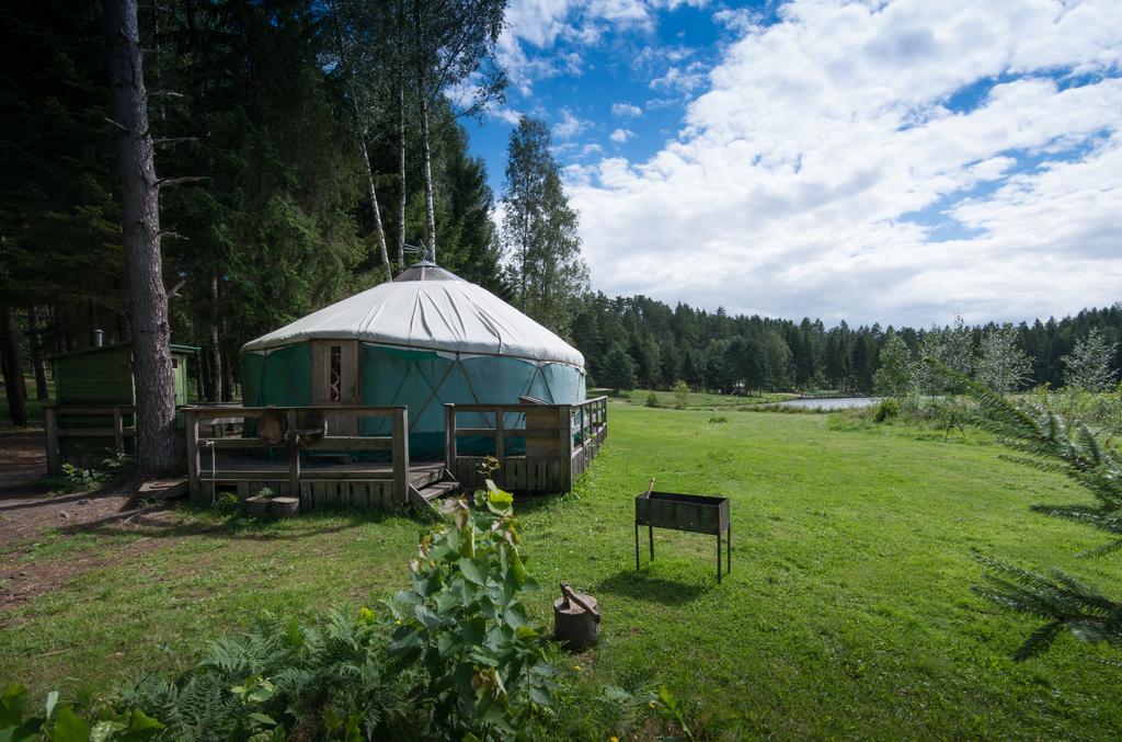 Yurtos Pension Gaugariai Buitenkant foto